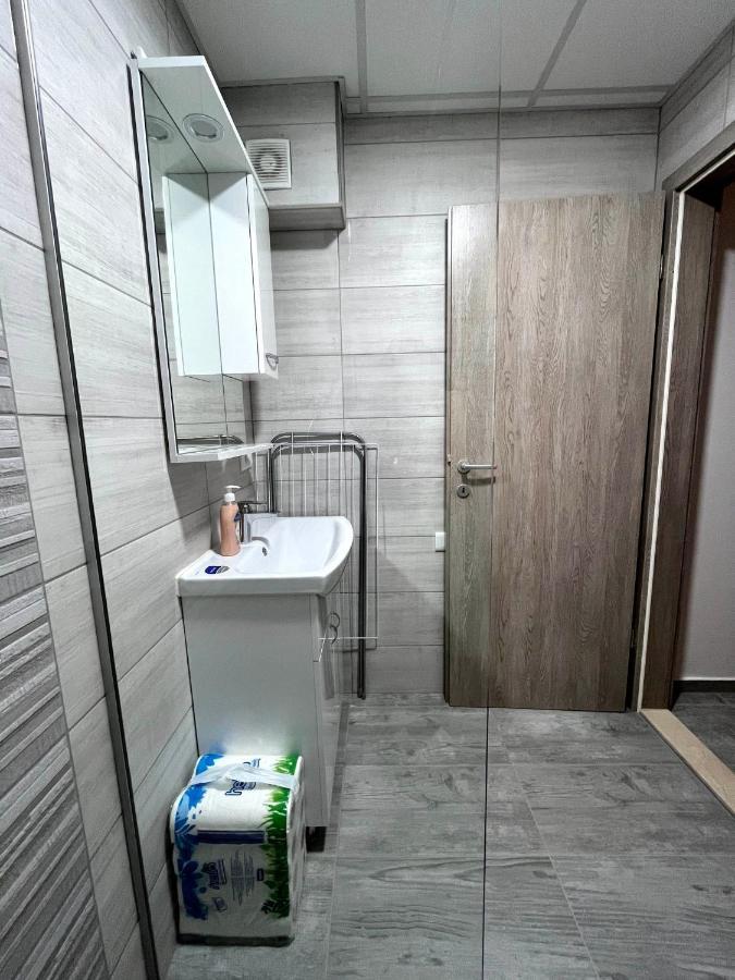 Darki Apartments 3 - Very Central Stay With Free Parking Охрид Екстериор снимка