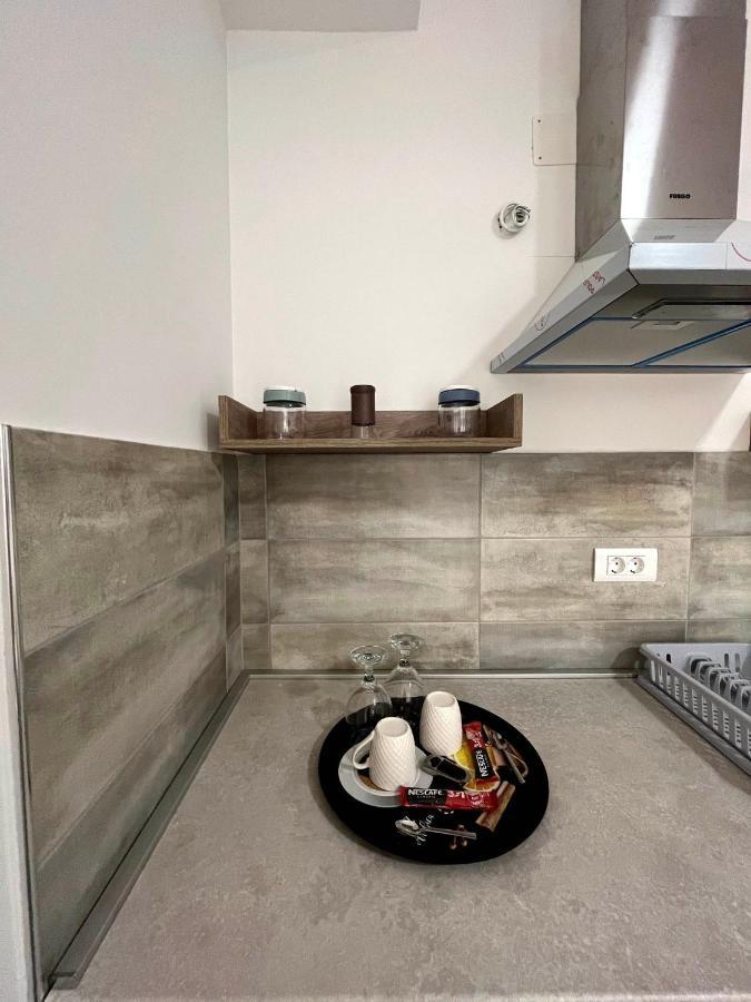 Darki Apartments 3 - Very Central Stay With Free Parking Охрид Екстериор снимка