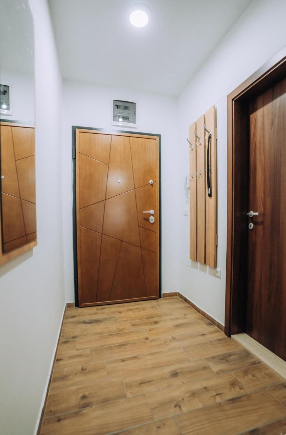 Darki Apartments 3 - Very Central Stay With Free Parking Охрид Екстериор снимка
