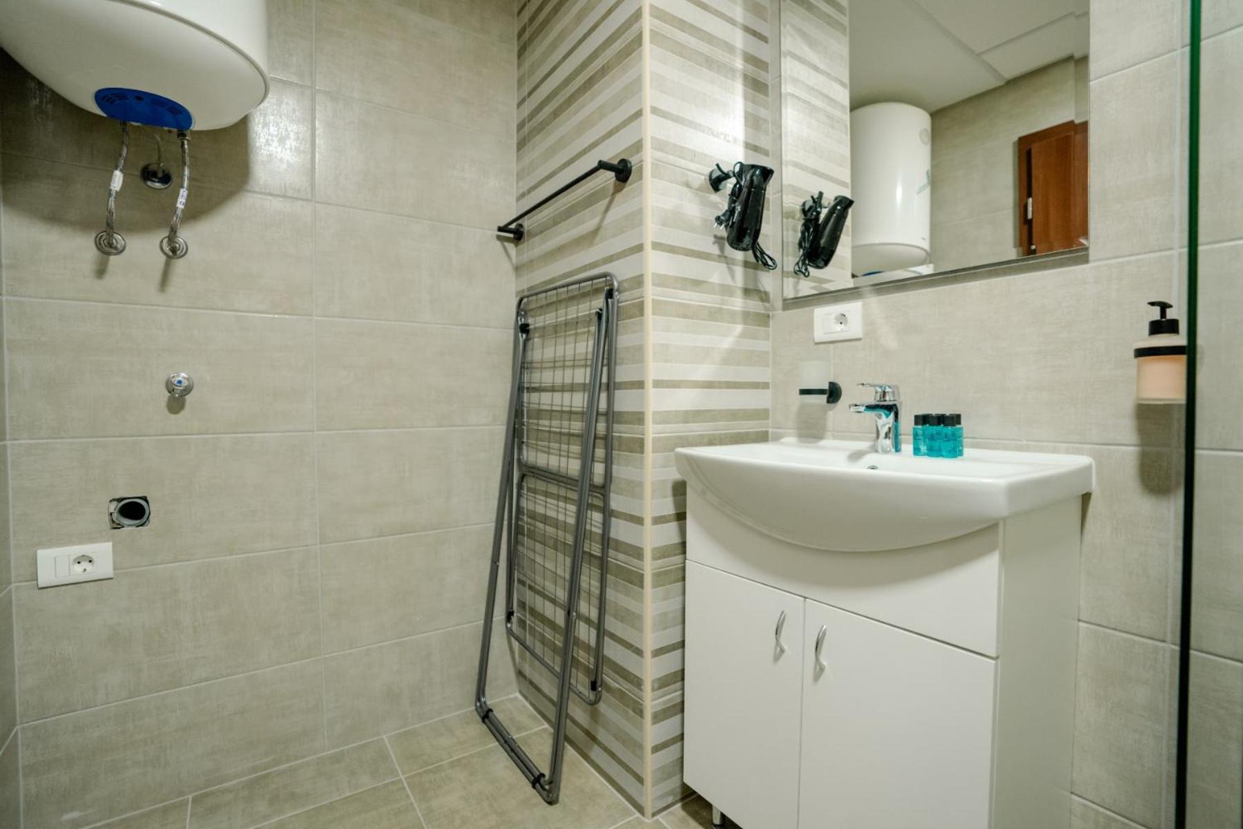 Darki Apartments 3 - Very Central Stay With Free Parking Охрид Екстериор снимка