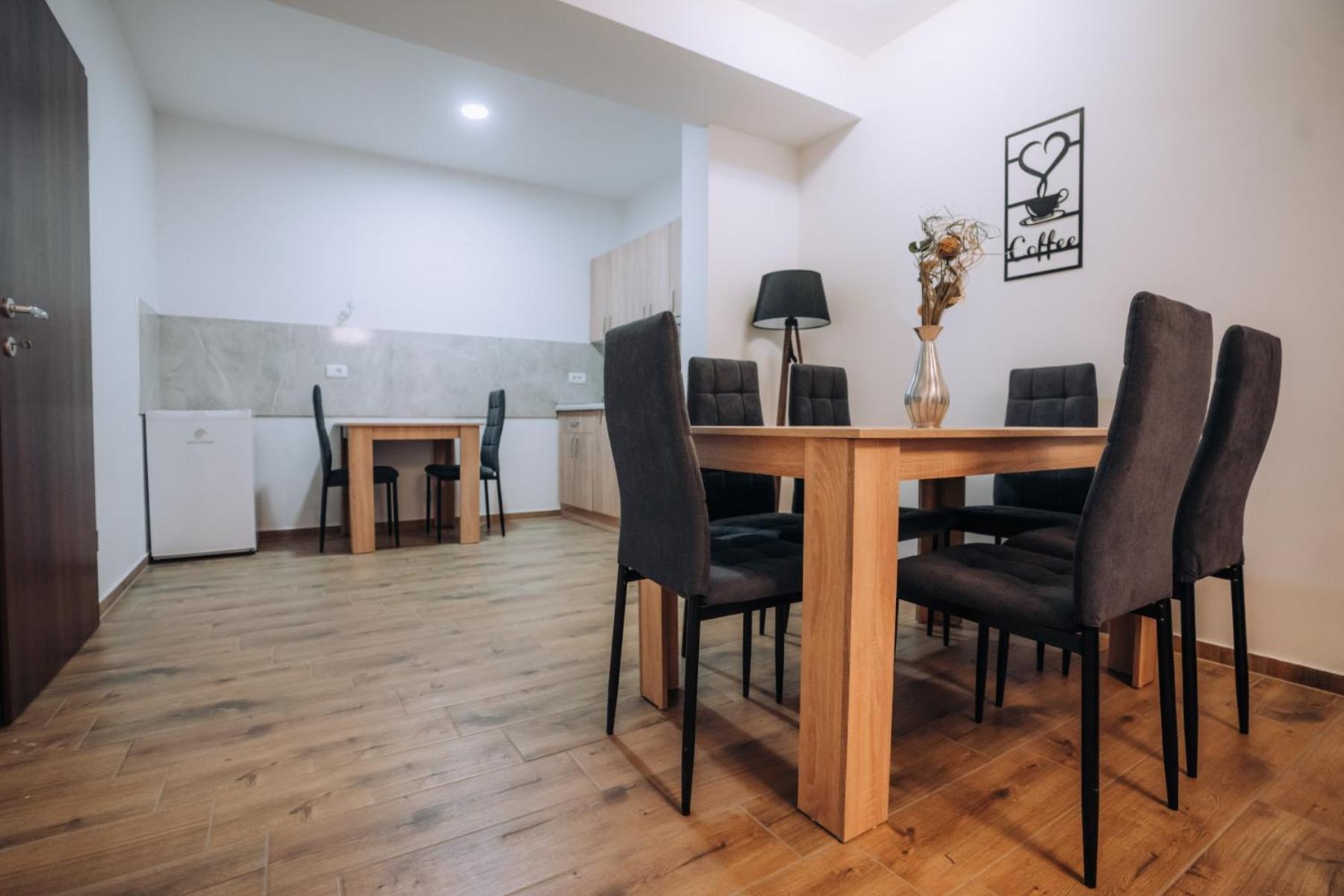 Darki Apartments 3 - Very Central Stay With Free Parking Охрид Екстериор снимка