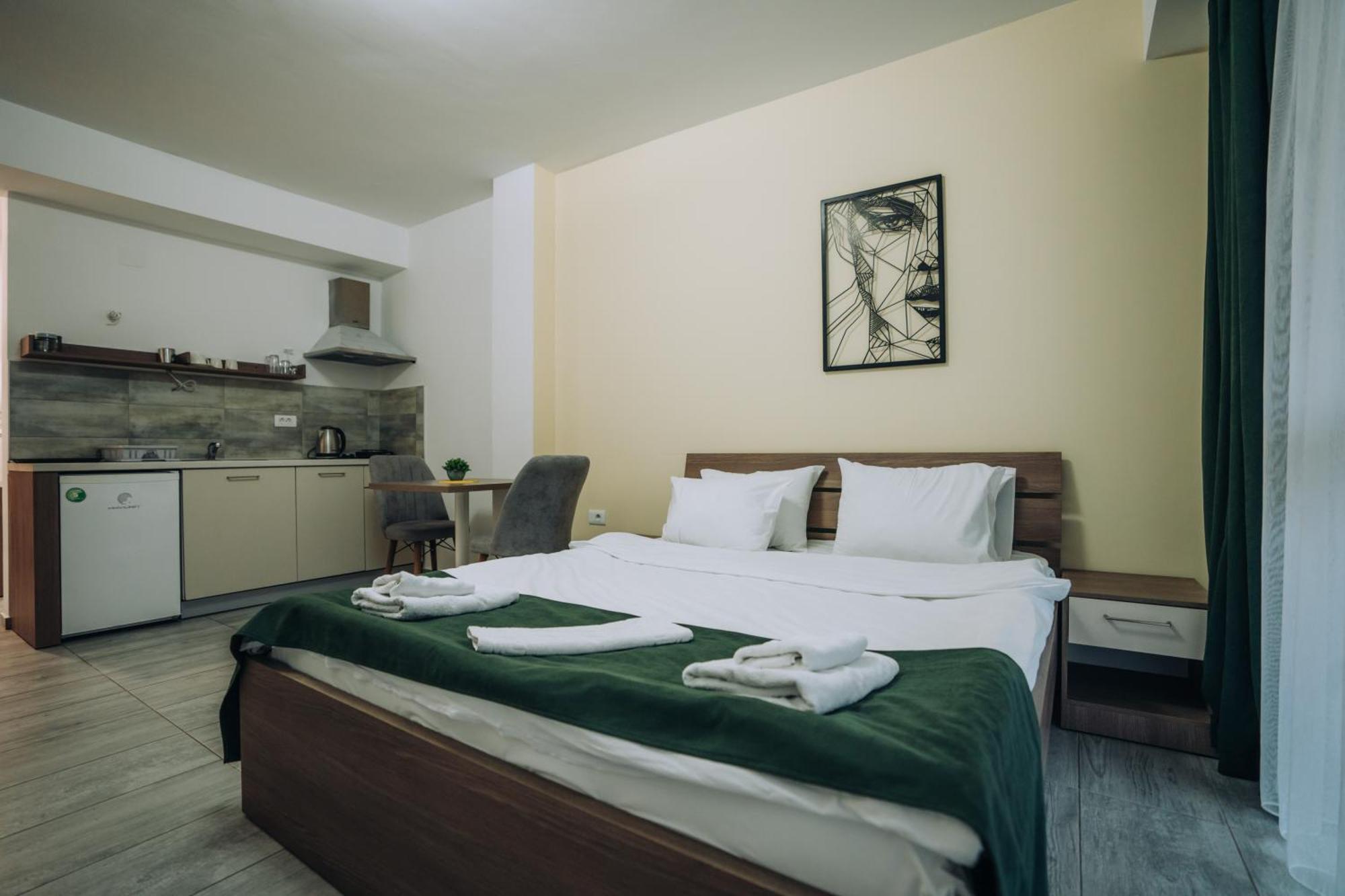 Darki Apartments 3 - Very Central Stay With Free Parking Охрид Екстериор снимка