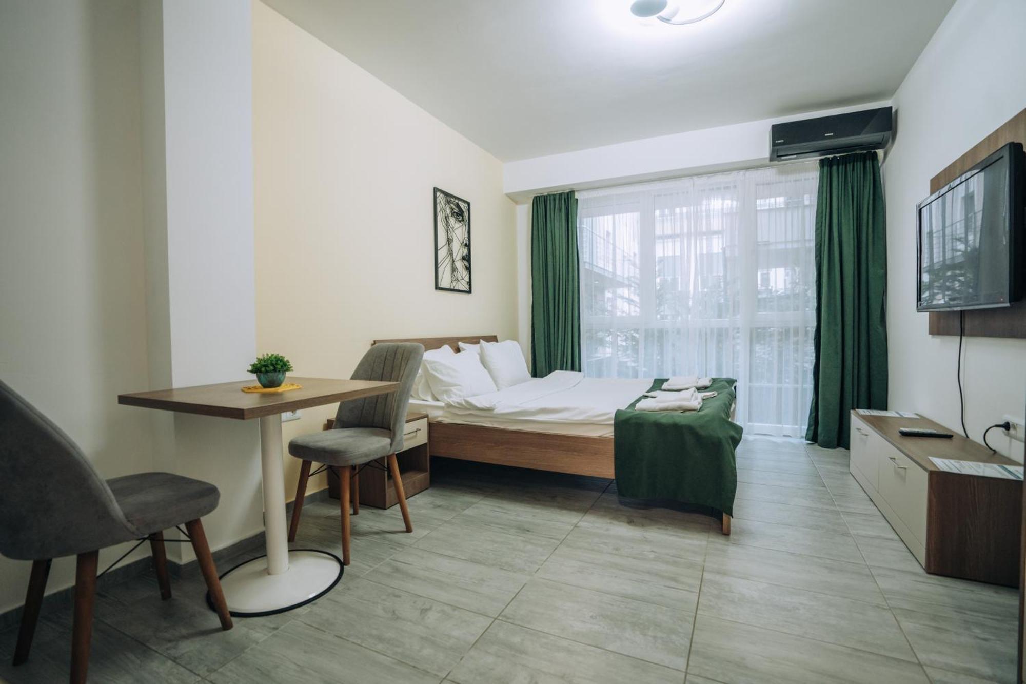 Darki Apartments 3 - Very Central Stay With Free Parking Охрид Екстериор снимка